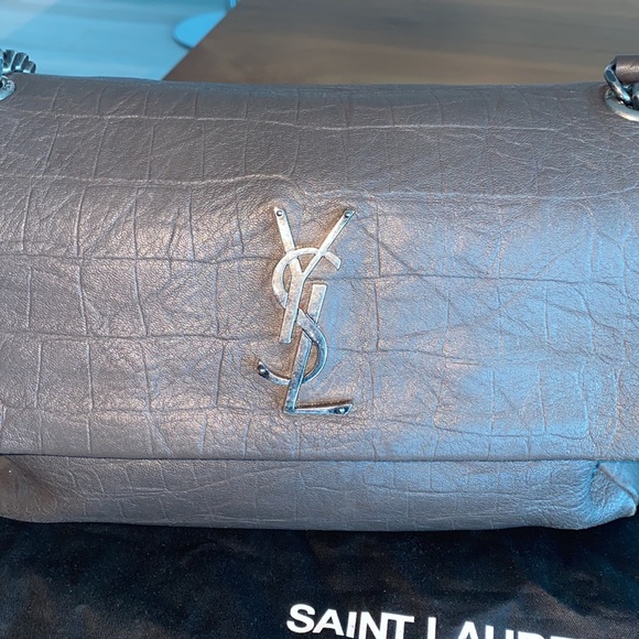 YSL SAINT LAURENT CROC EMBOSSED GREY LEATHER SHOULDER CROSSBODY BAG - Picture 2 of 9